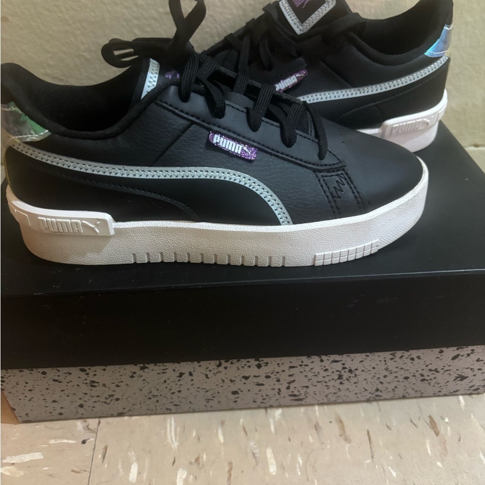 Puma Kids Black and white Sneakers